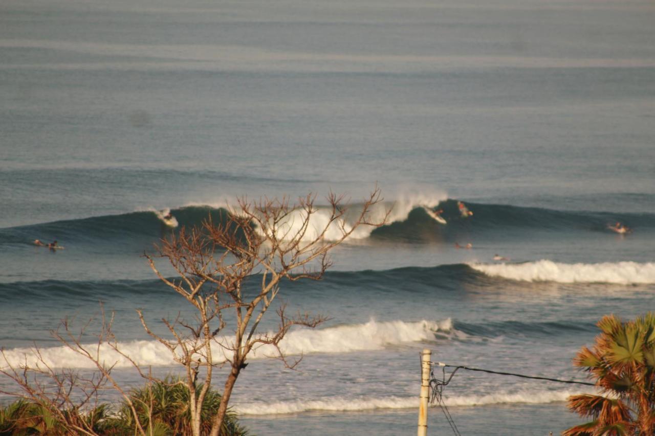 Jungle House - Surf & Stay Pulukan Exterior foto