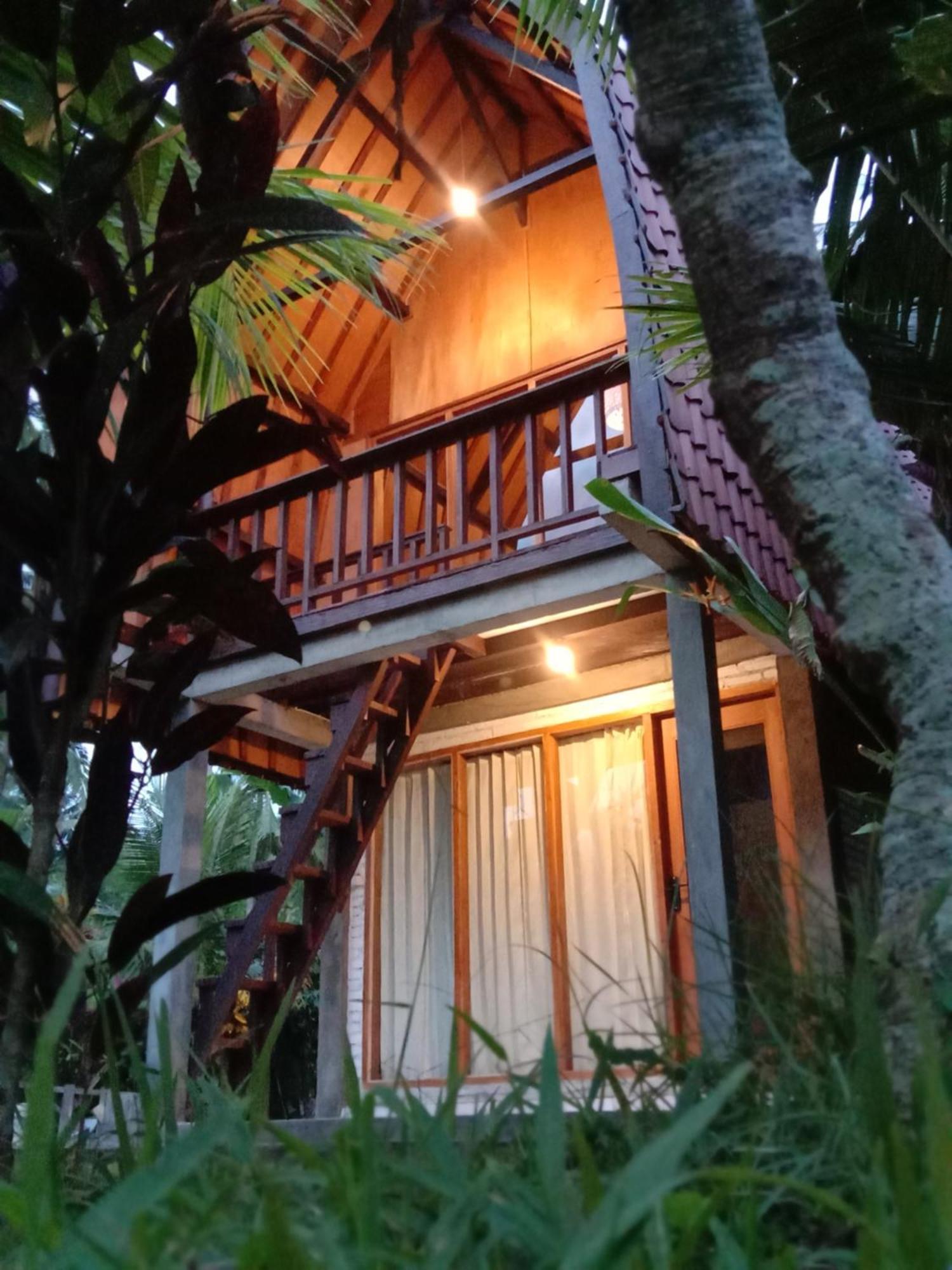 Jungle House - Surf & Stay Pulukan Exterior foto