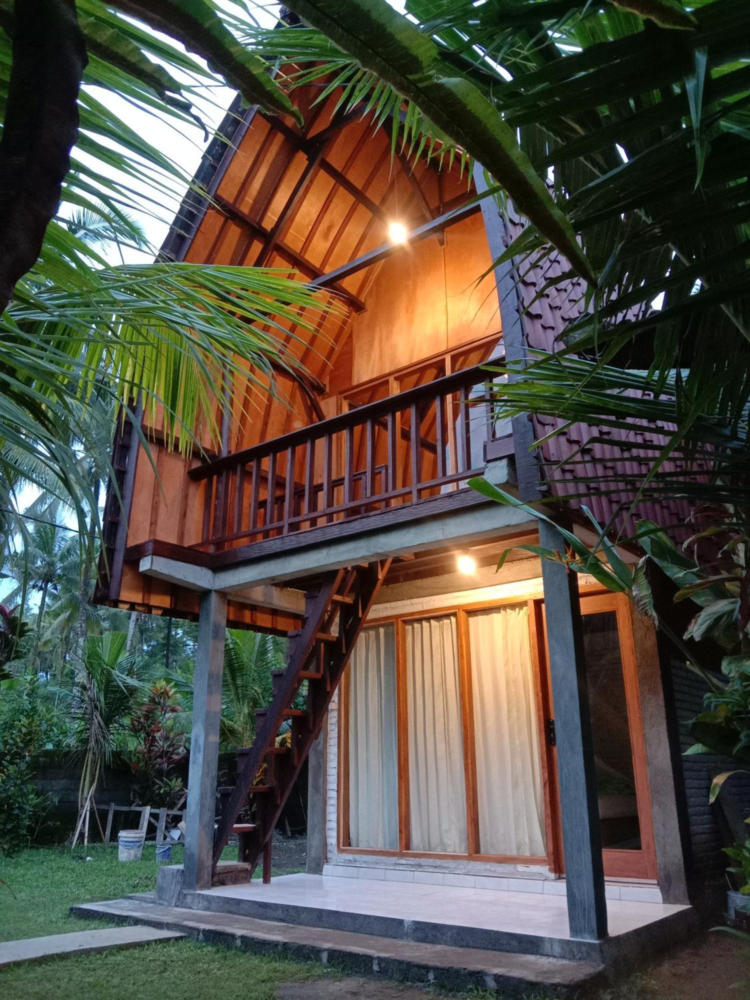 Jungle House - Surf & Stay Pulukan Exterior foto
